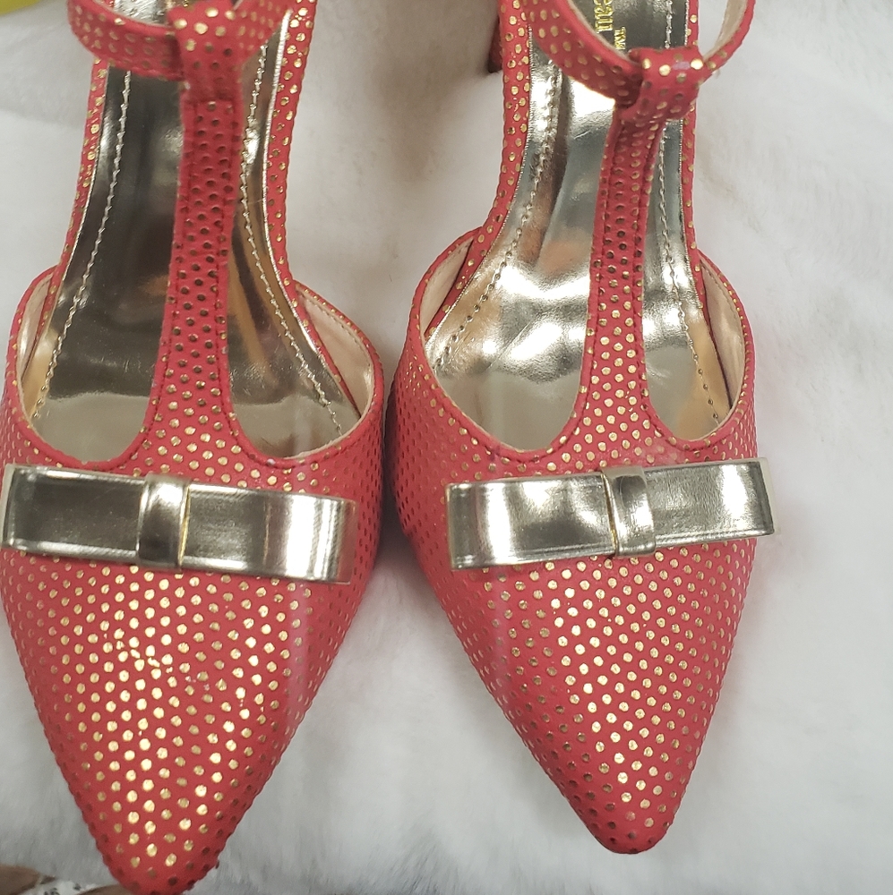 Heels - Picture 3 of 8